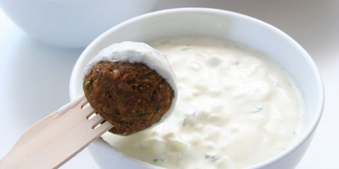 polpette salsa yogurt